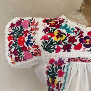 Vintage Embroidered Peasant Top
